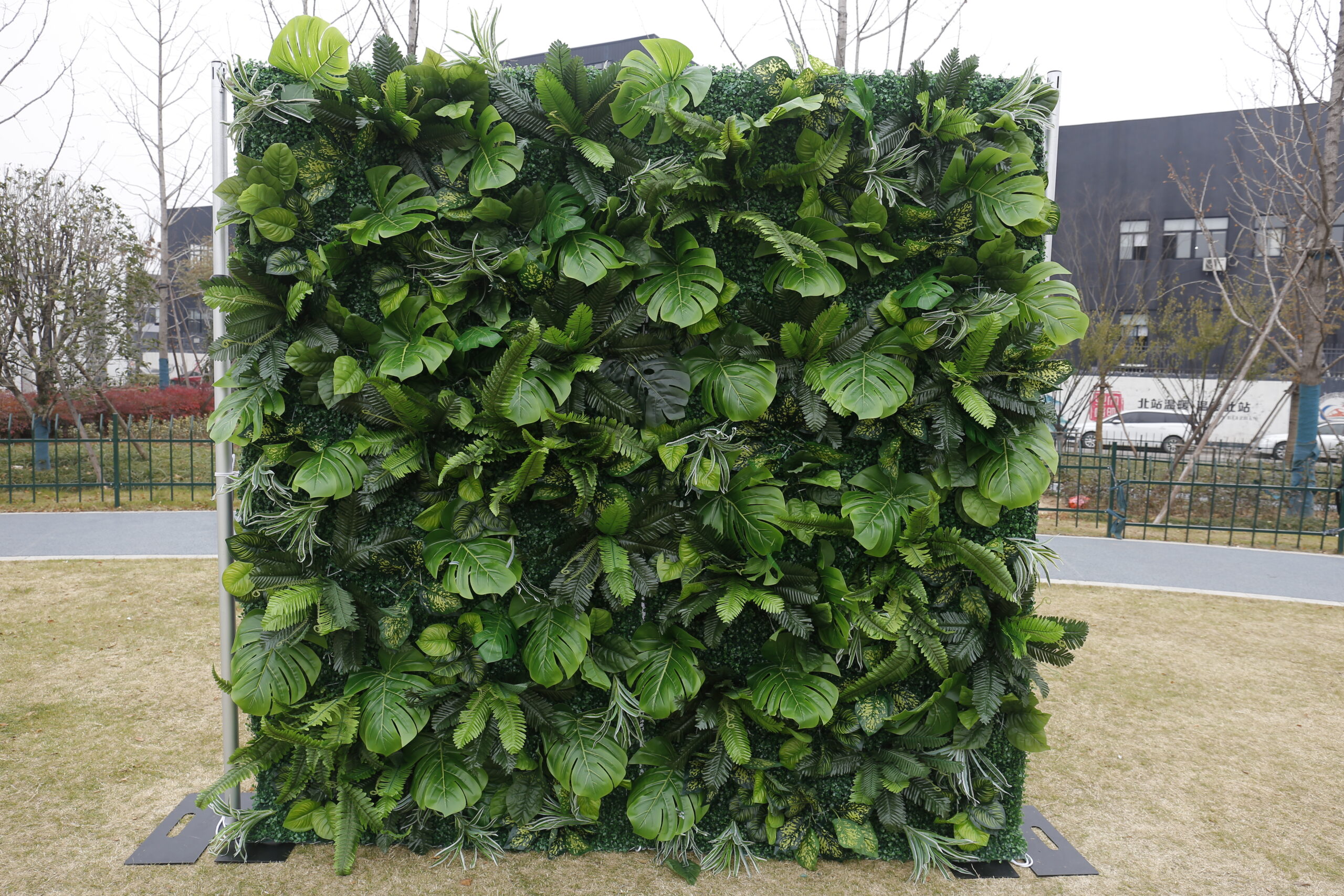 5D Fabric Artificial Rolling Up Green Tropical Artificial Plant Wall